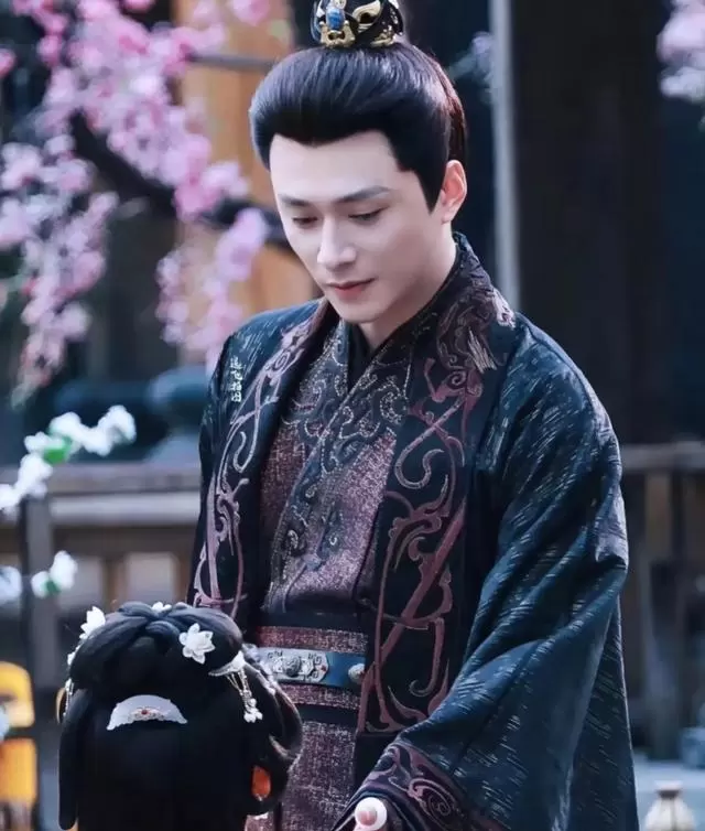 王皓祯新剧《纱帐欢》首日播放量6122万位列第五 | 现场图