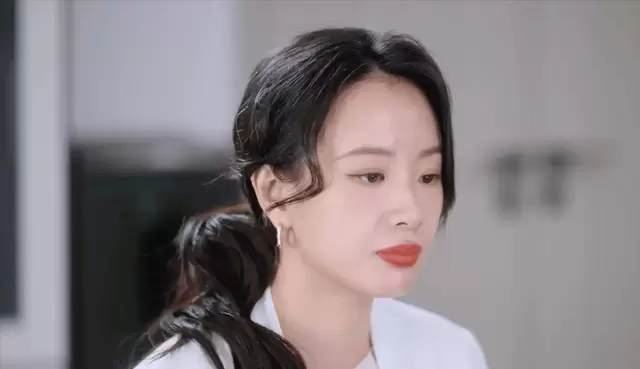《蜜语纪》大结局揭晓：鲁贞贞入狱，许蜜语升任销售总监 | 资讯配图